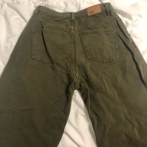 Hunter green Zara slouch denim size 4